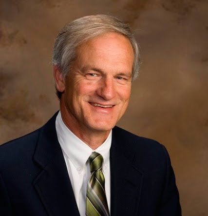 Dr Kenneth Howell headshot